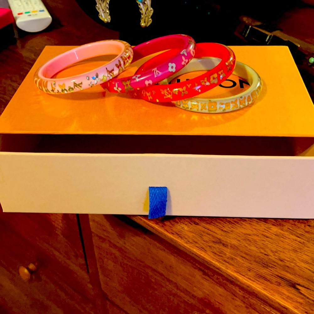 Authentic  LV bangles in new condition